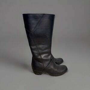 Merrell Women's Size 8.5 Emma Black Leather  Tall Riding Boots Snow Comfort Zip